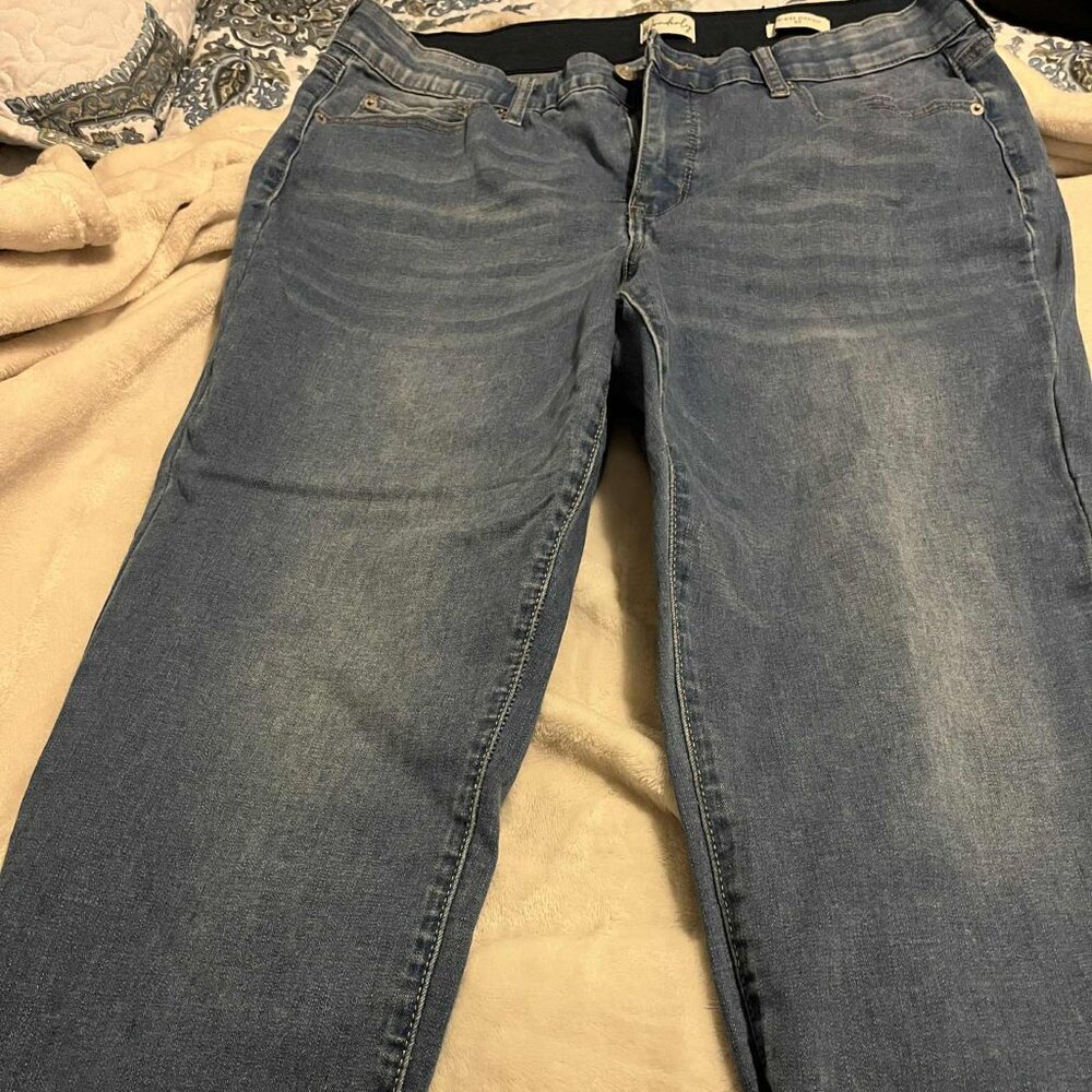 Wonderly Jeans